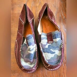 Camo Ariat Cruisers